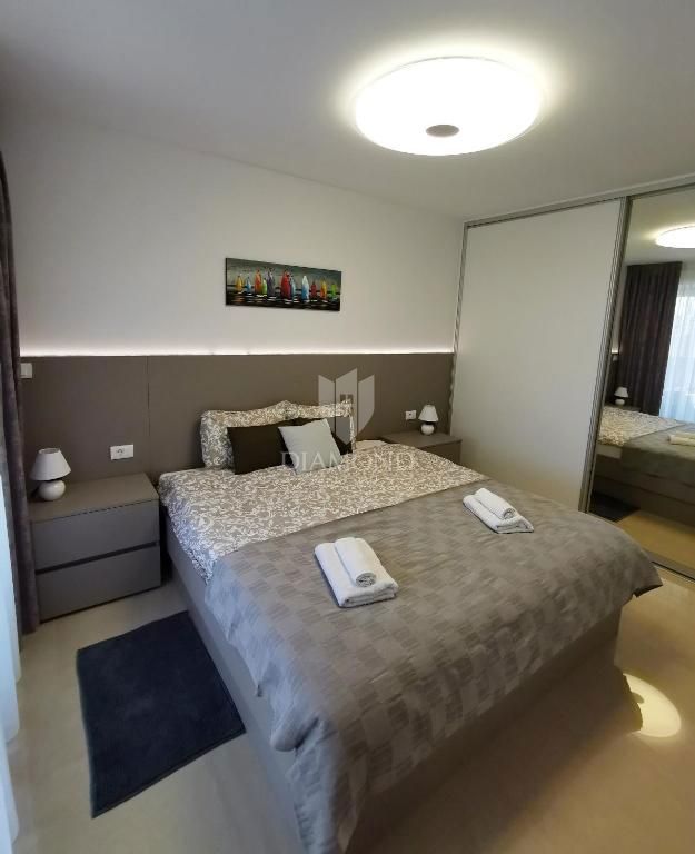 PRIMA FILA SUL MARE - Vendita di un appartamento di lusso a Banjole