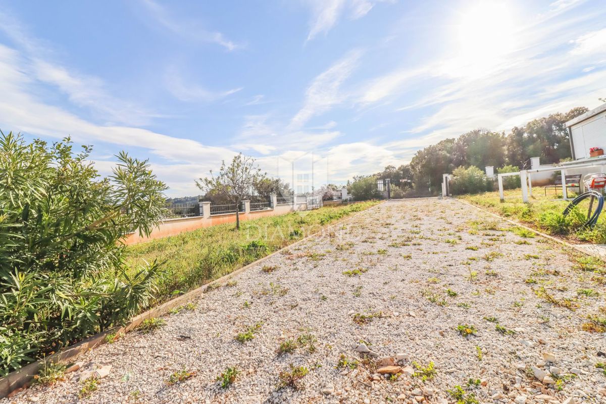 Terreno agricolo con una vista indimenticabile