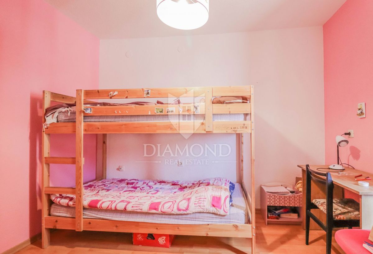 Verteneglio, casa per investimenti con spazio commerciale!