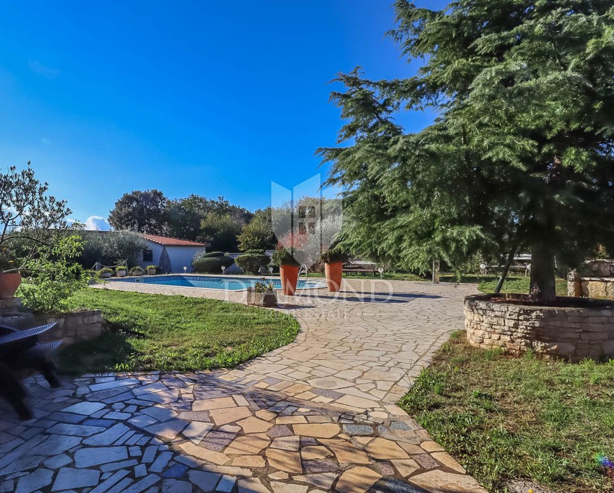 Casa Veli vrh, Pula, 340m2