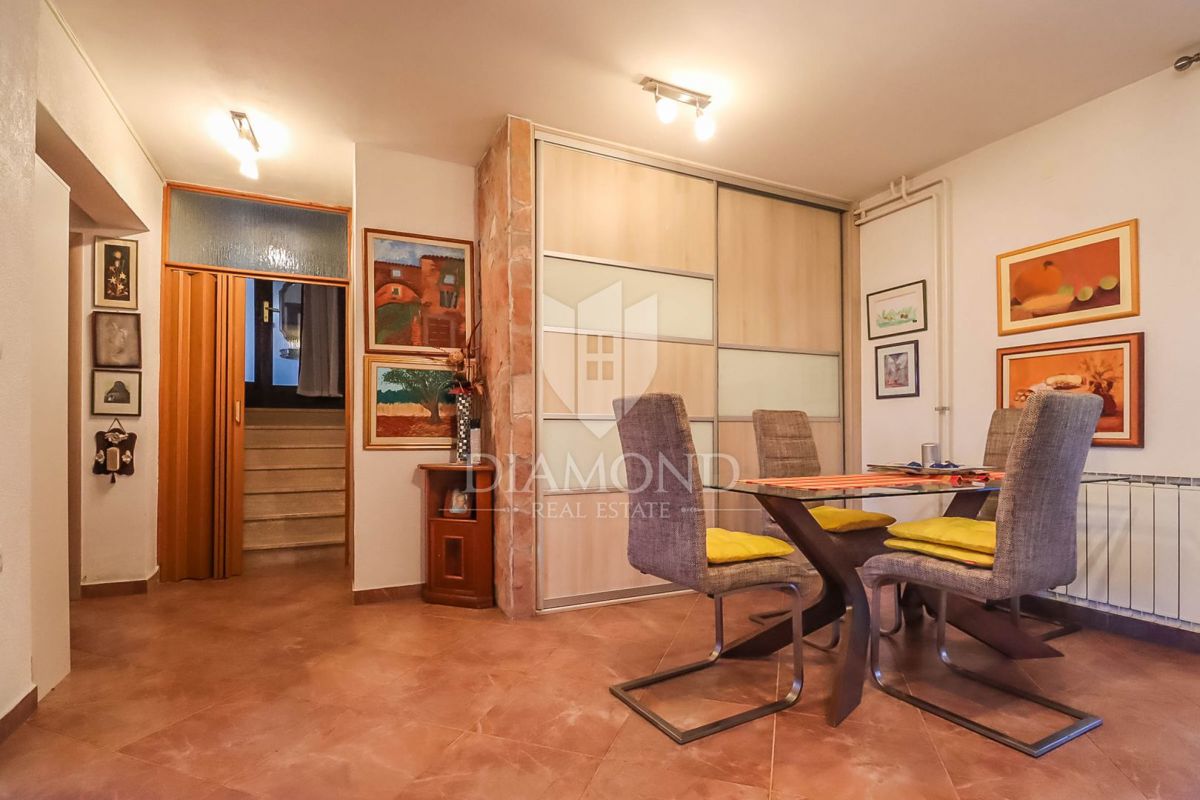 Casa Veli vrh, Pula, 340m2