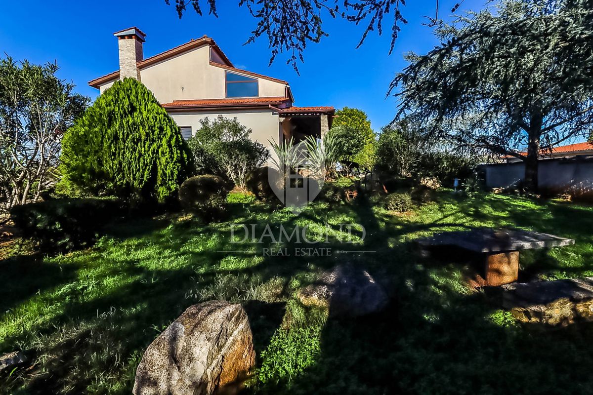 Casa Veli vrh, Pula, 340m2