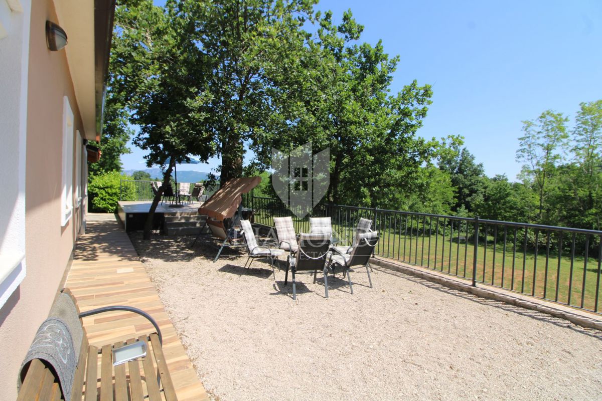 Labin, dintorni, bella casa per le vacanze in una zona isolata