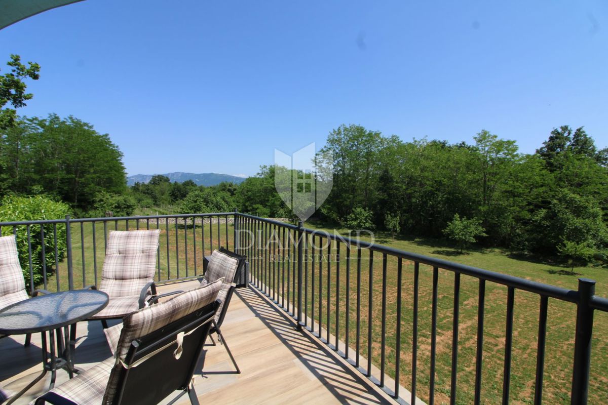 Labin, dintorni, bella casa per le vacanze in una zona isolata