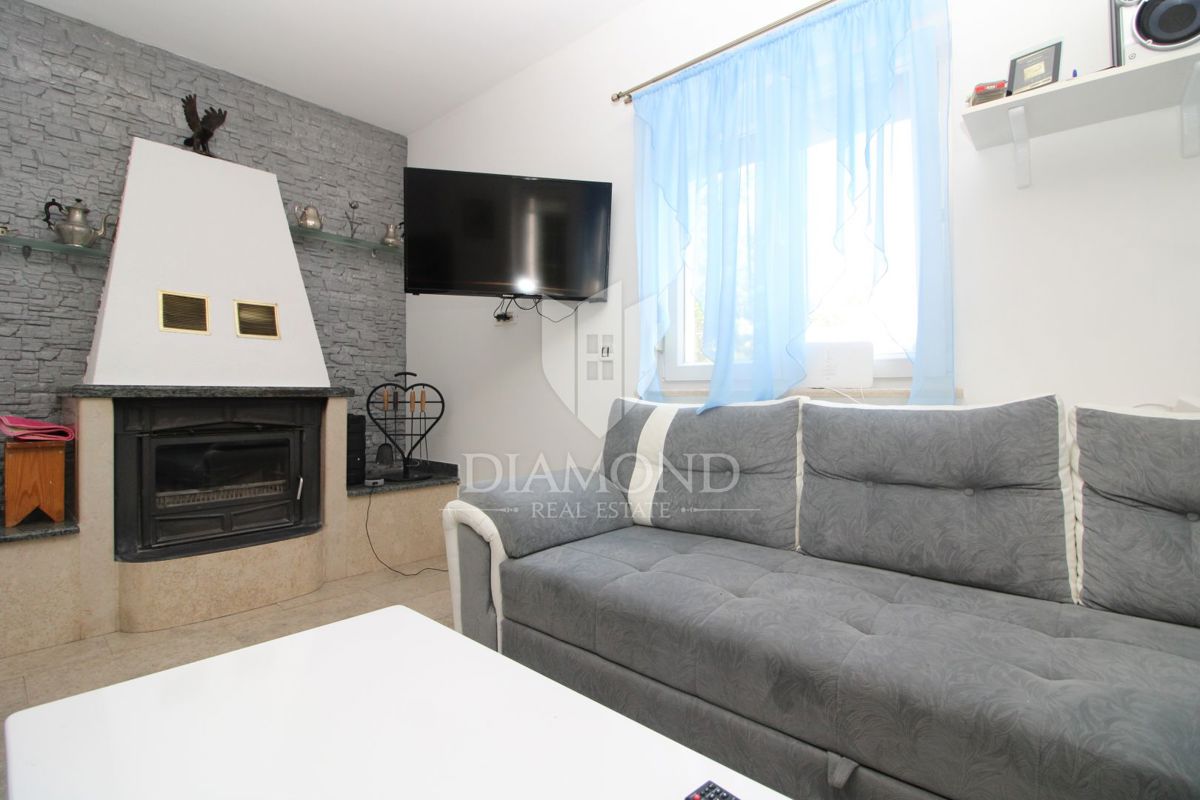 Labin, dintorni, bella casa per le vacanze in una zona isolata