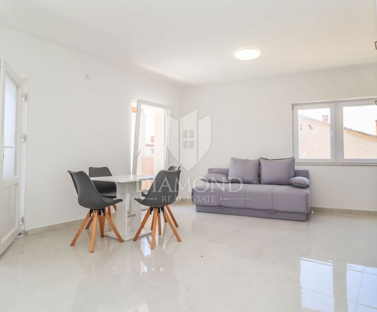 Medulin, casa completamente rinnovata con un cortile ampio