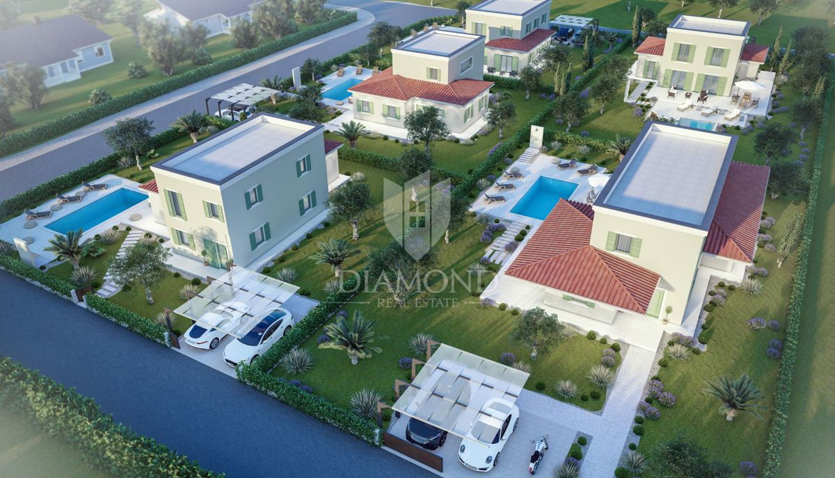 Parenzo, un'imponente villa con piscina in un posto tranquillo!