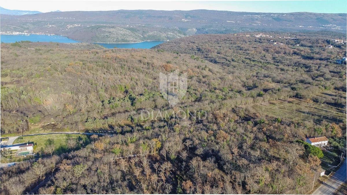 Istria, Rakalj, terreno edificabile in un quartiere tranquillo