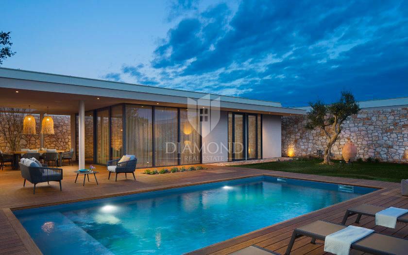 Dignano, dintorni, lussuosa casa ad un piano in una zona appartata