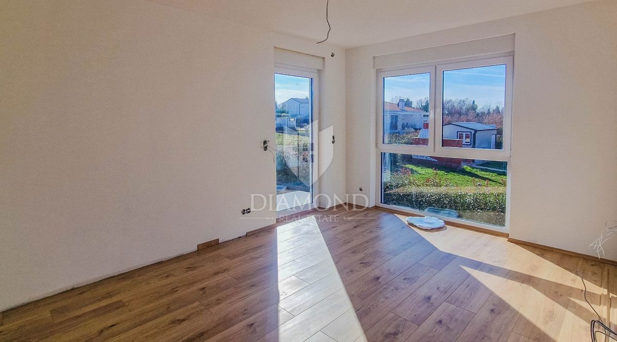 Umago, dintorni! Casa moderna attrezzata con piscina!