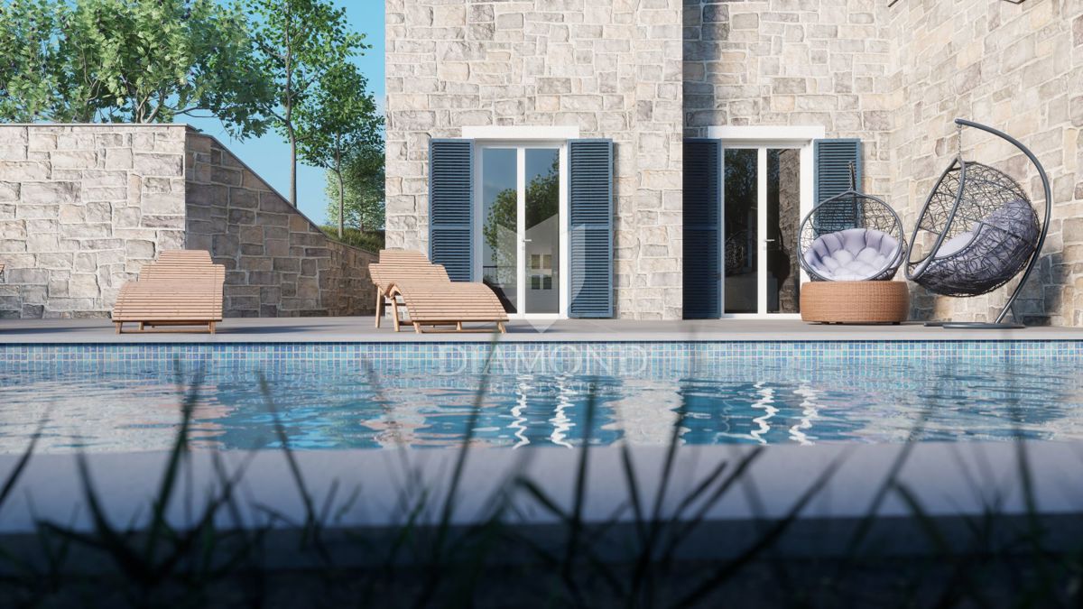 Momiano, nuova costruzione, villa con piscina!