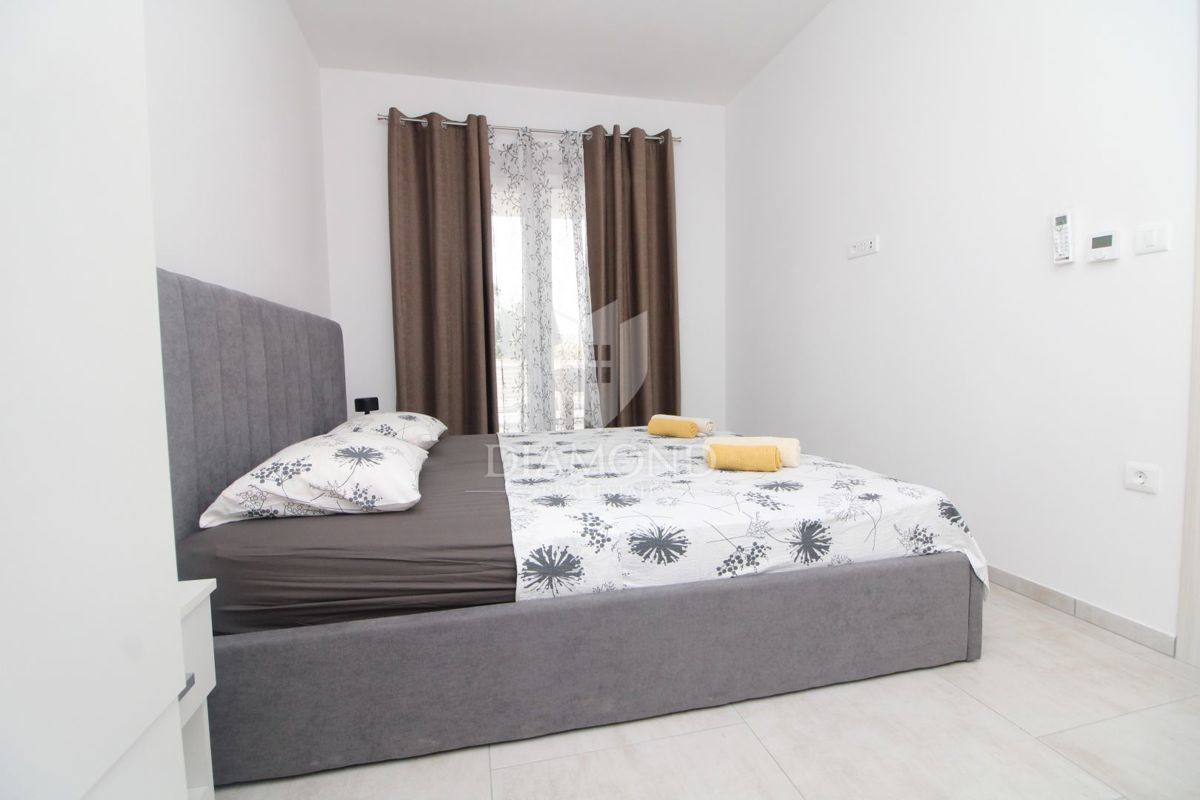 Dignano, nuova costruzione, ottima casa vacanze con piscina