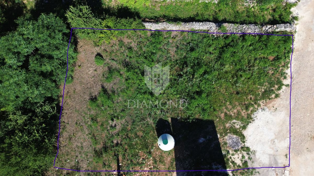 Albona, dintorni, terreno edificabile con vista panoramica