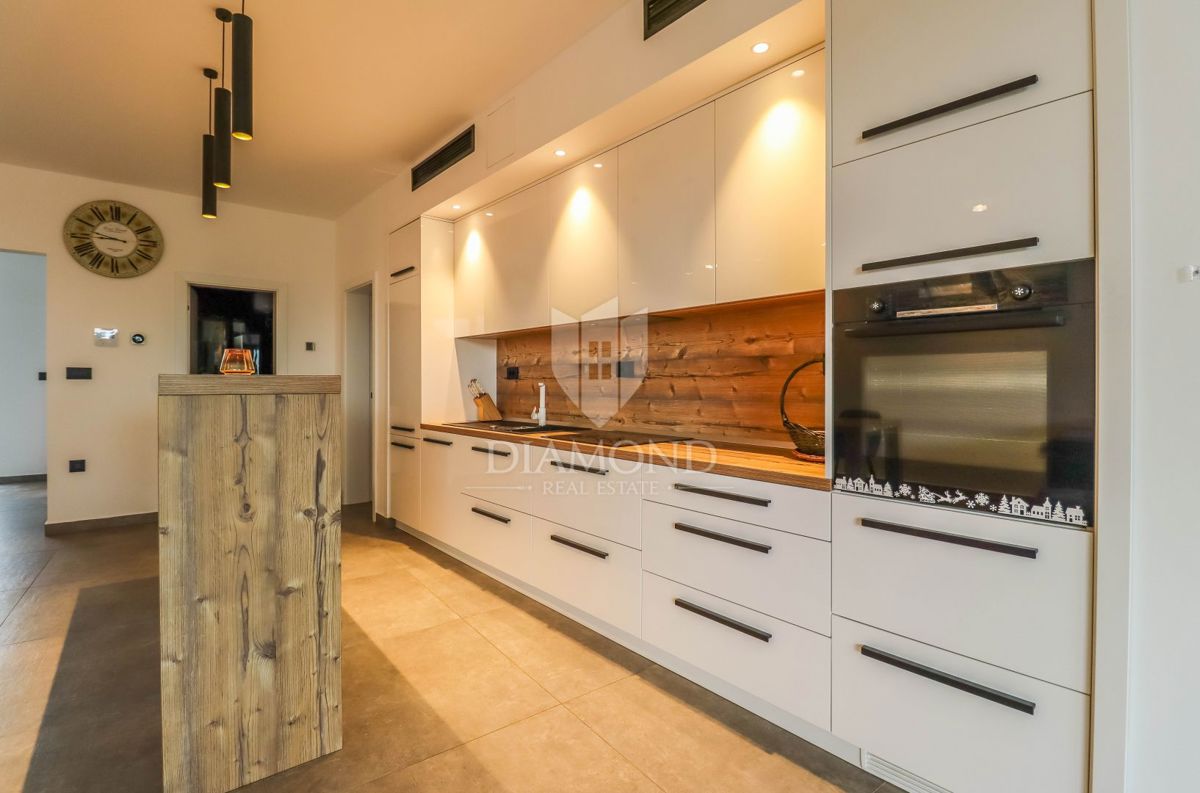 Appartamento Fažana, 120m2