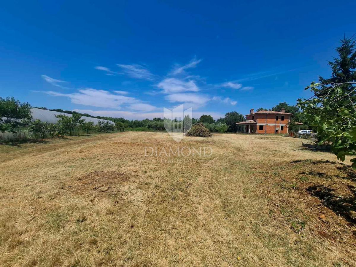 Terreno Poreč, 796m2