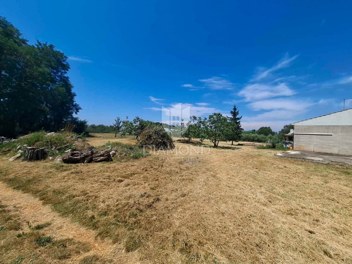 Terreno Poreč, 796m2