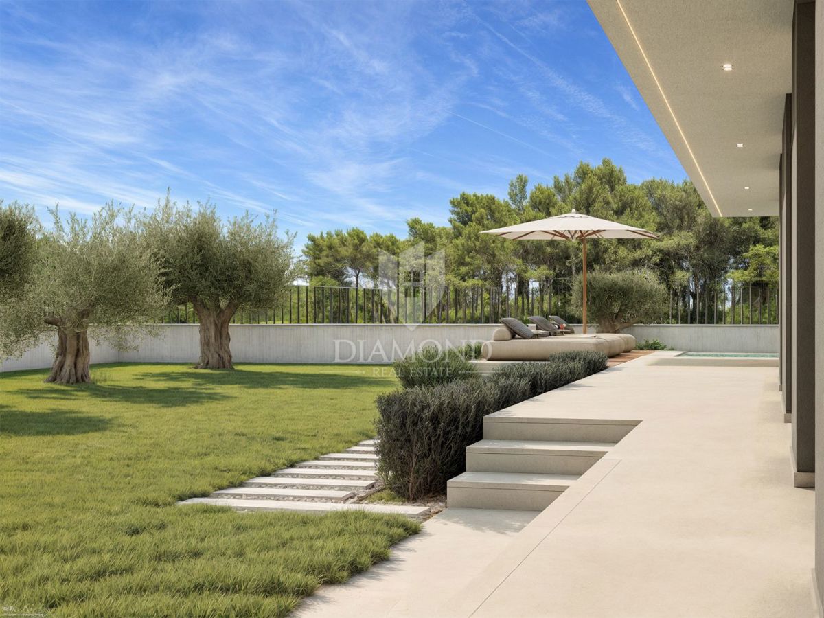 Bellissimo appartamento con piscina vicino a Rovigno