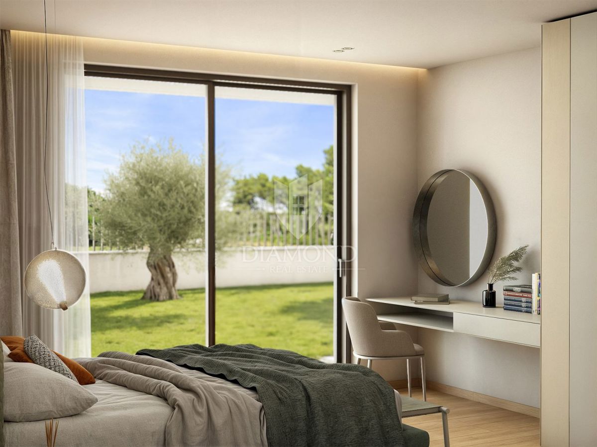 Bellissimo appartamento con piscina vicino a Rovigno