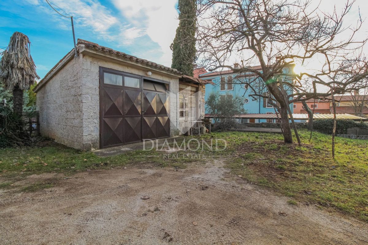 Casa istriana con 2 appartamenti vicino al confine sloveno
