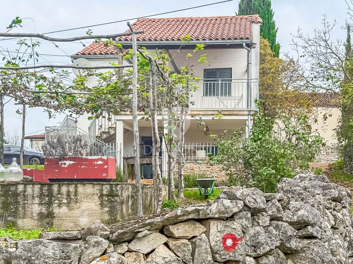 Oprtalj, casa da ristrutturare