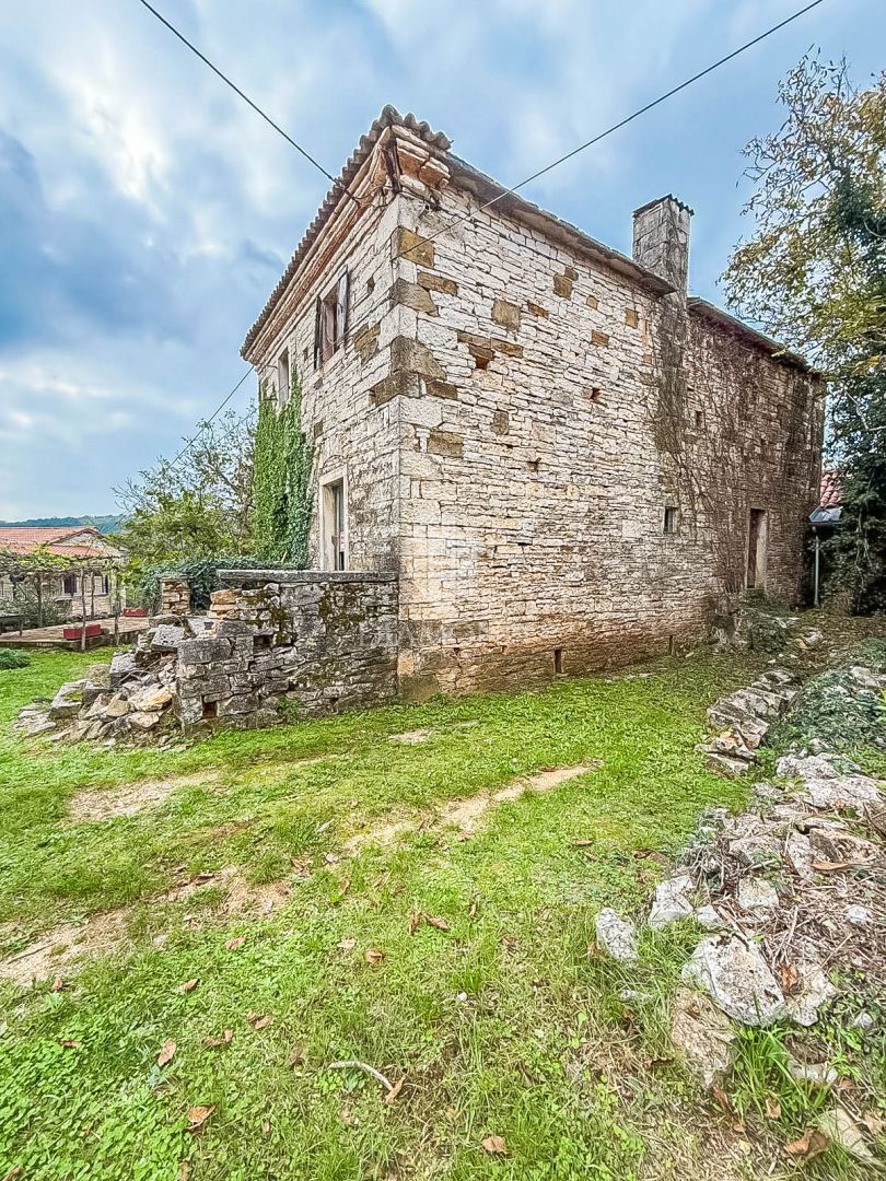 Oprtalj, casa da ristrutturare