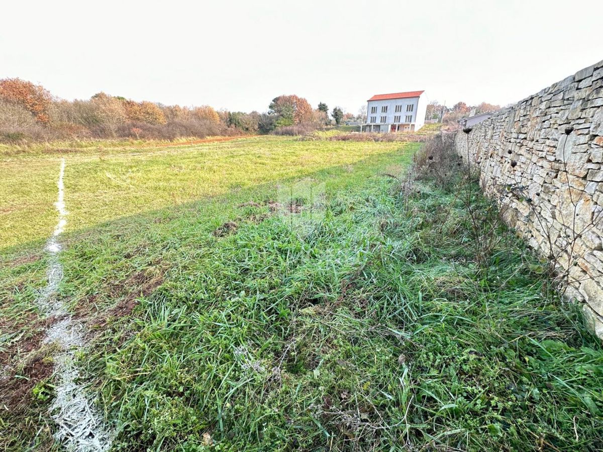 Istria, Terreno edificabile a 3 km dal mare