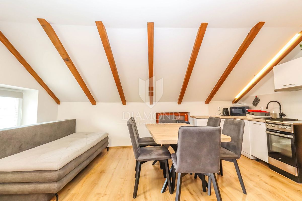 OPPORTUNITÀ! Palazzina a 200 m dal mare, Pješčana Uvala! 