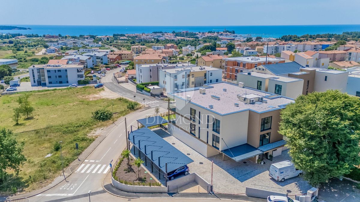 Cittanova, moderno appartamento con terrazza e vista mare!