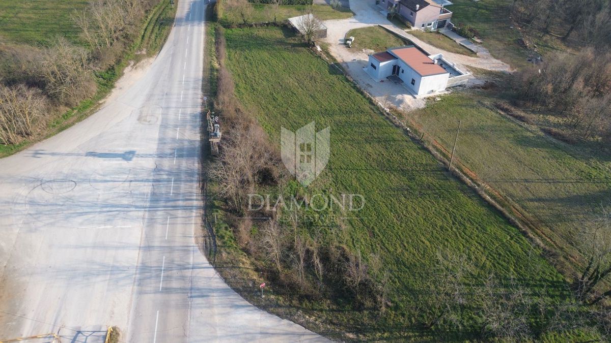 Žminj, dintorni, terreno edificabile 