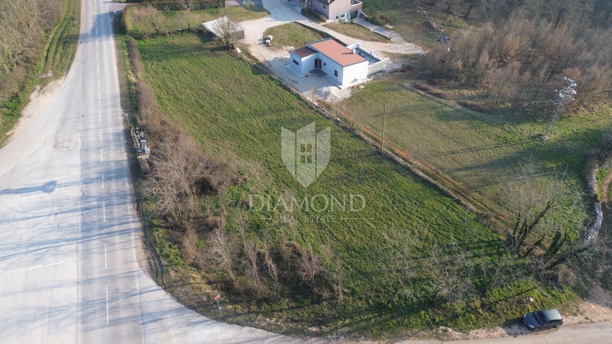 Žminj, dintorni, terreno edificabile 