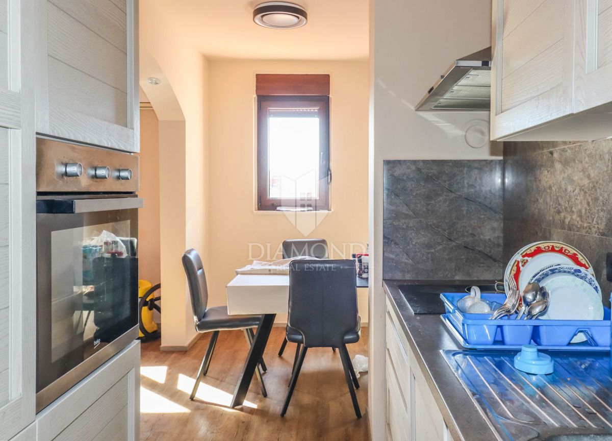 Centro, nuovo appartamento con vista mare
