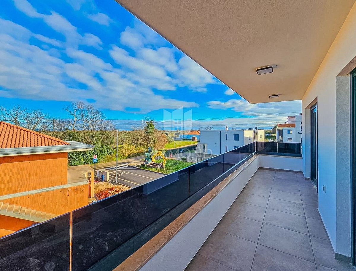 Umago! Splendido appartamento con 2 camere da letto in costruzione!