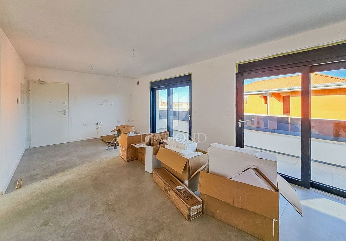 Umago! Splendido appartamento con 2 camere da letto in costruzione!
