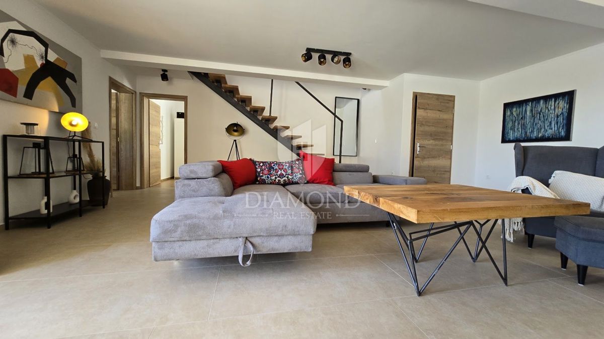 Casa Jadranovo, Crikvenica, 200m2