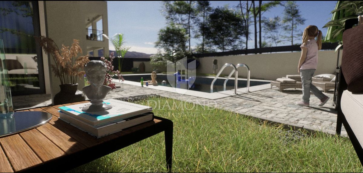 Parenzo, moderno appartamento al piano terra con giardino privato