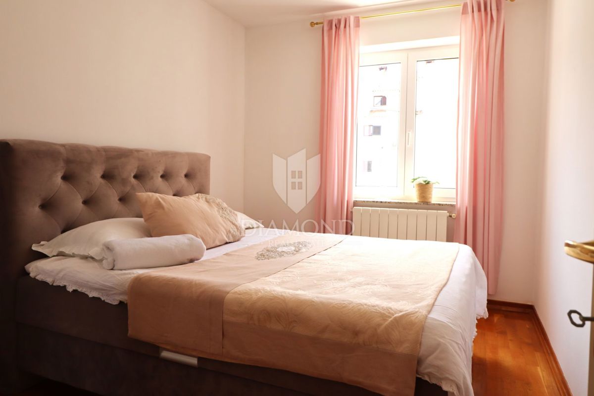 Parenzo, appartamento al primo piano a 200 m dal mare!