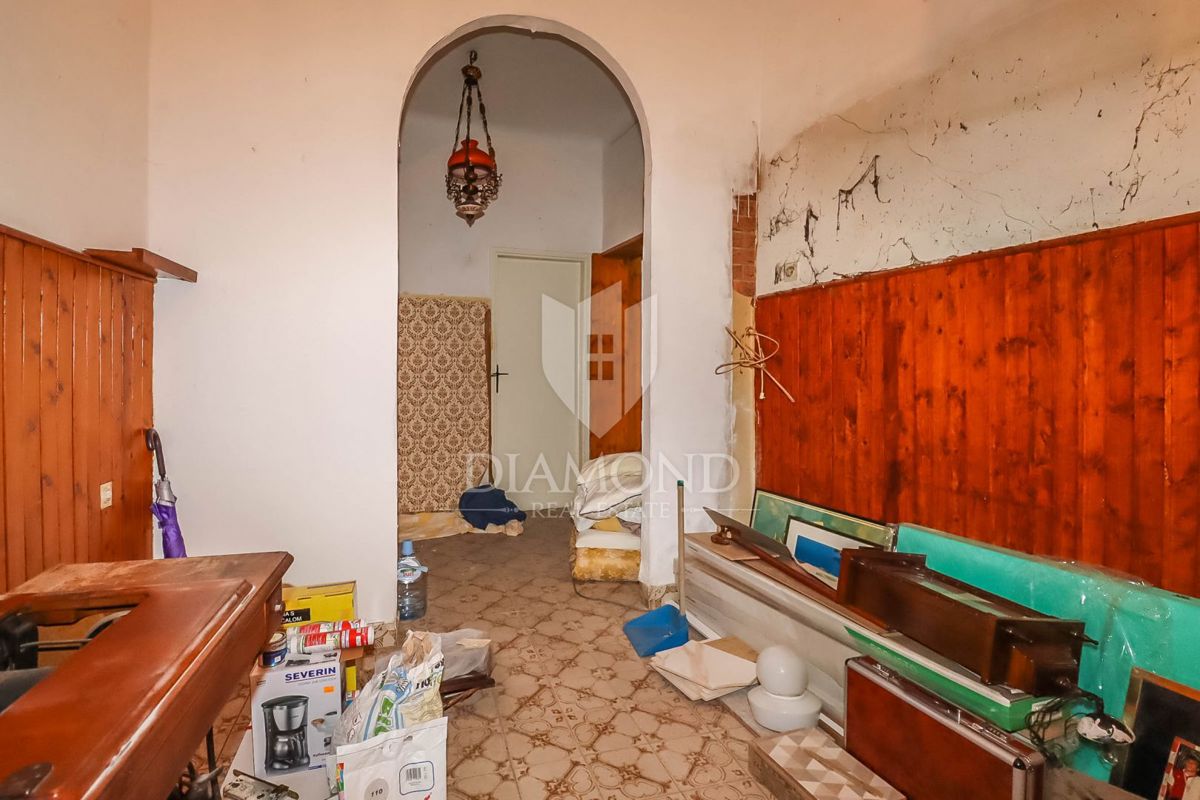 Casa a Rovigno, a 20m dal mare e dalla passeggiata