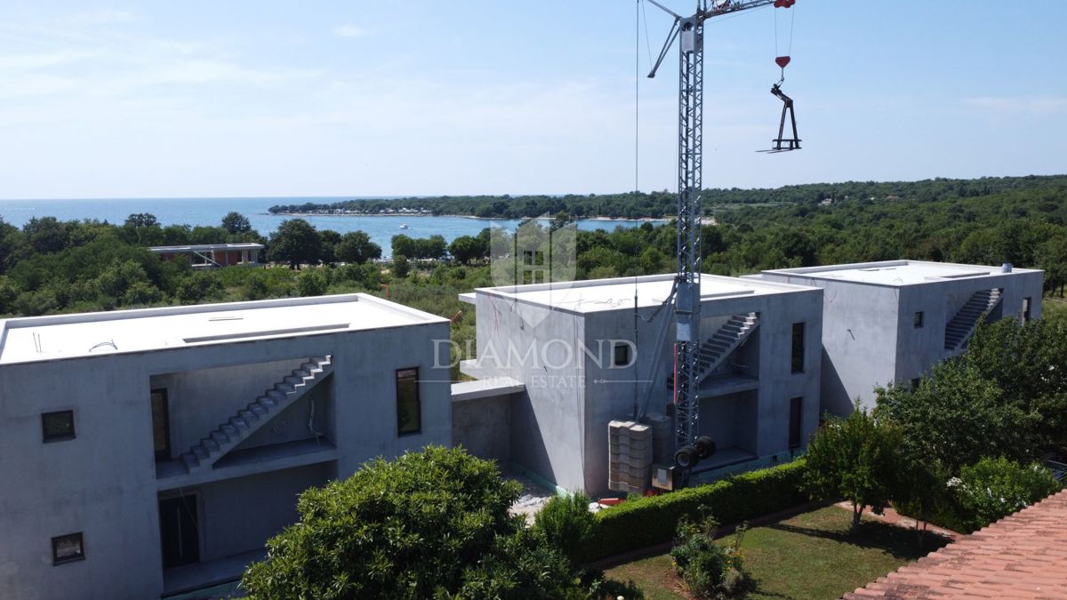 Parenzo, villa di lusso a 300 metri dalla spiaggia!