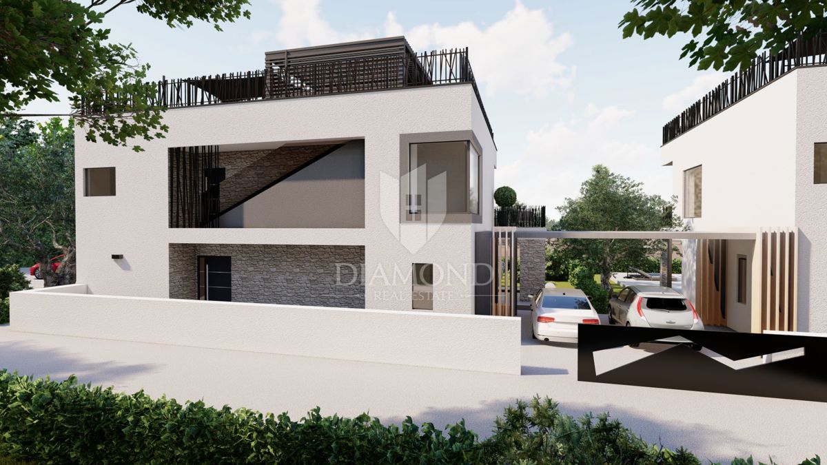 Parenzo, villa di lusso a 300 metri dalla spiaggia!