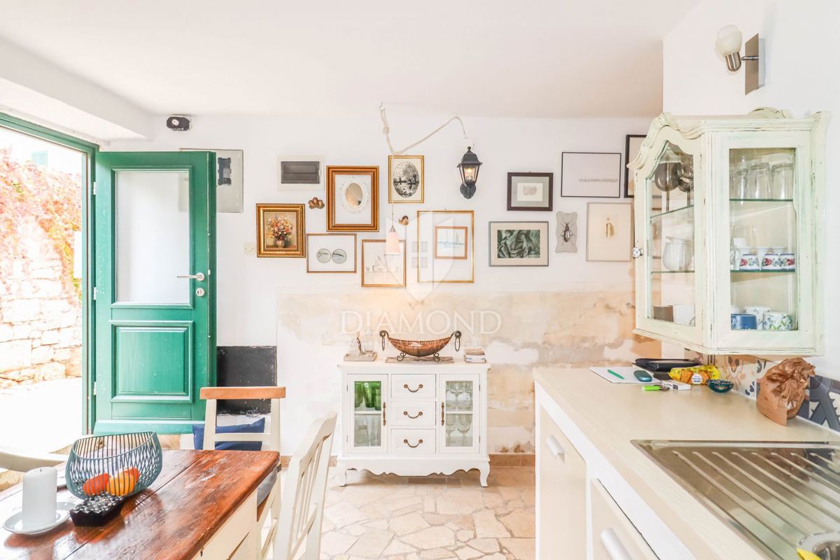 Rovigno, centro! Bellissima casa con terrazza!