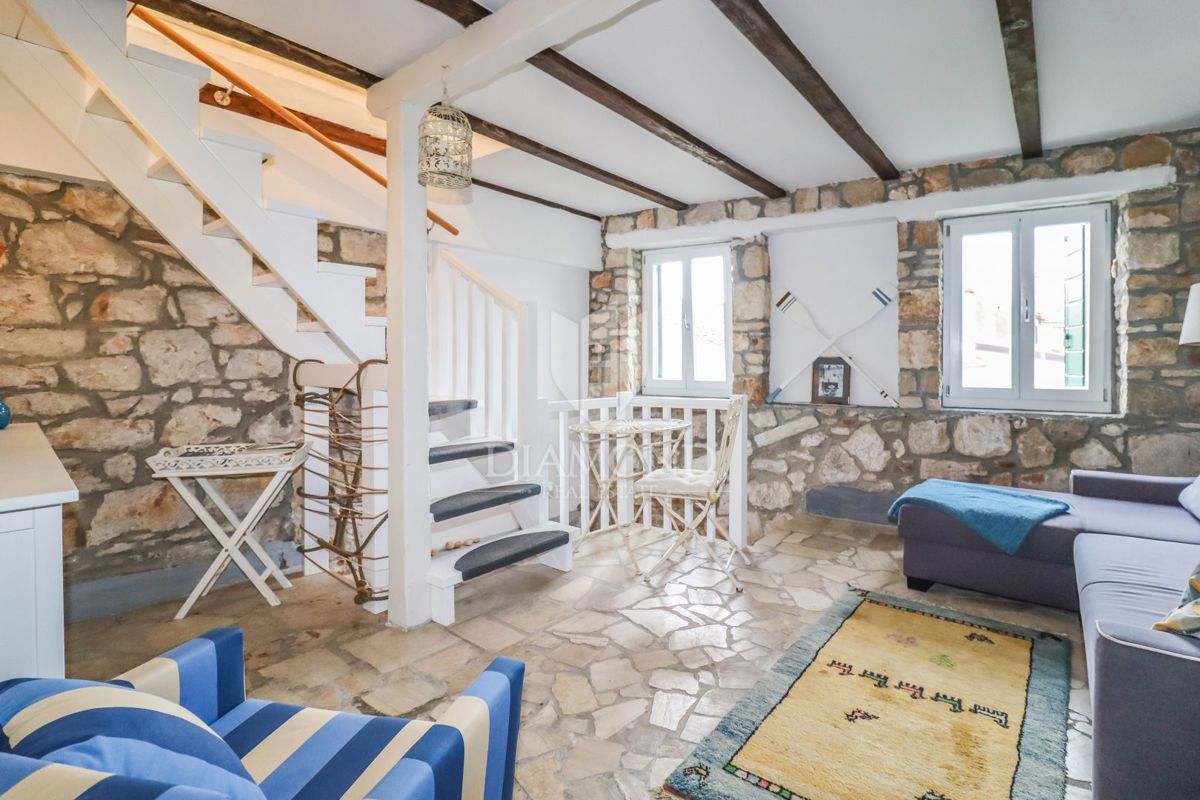 Rovigno, centro! Bellissima casa con terrazza!