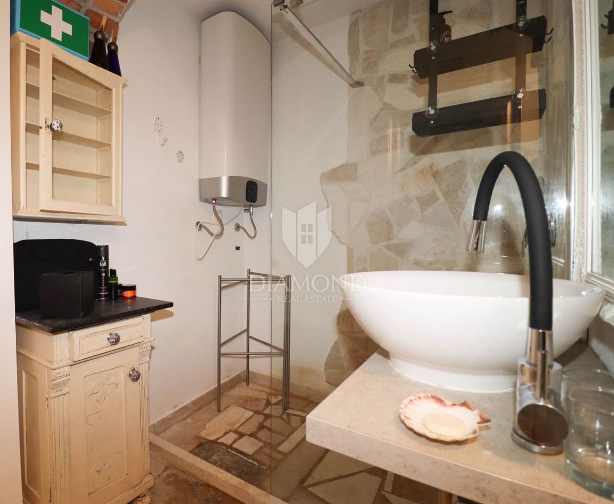 Rovigno, centro! Bellissima casa con terrazza!