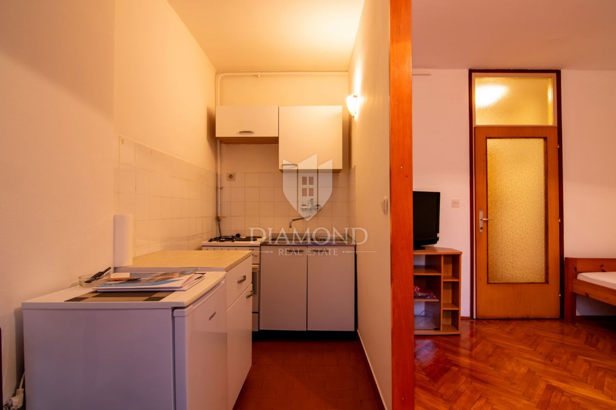 Appartamento Škurinje, Rijeka, 25m2
