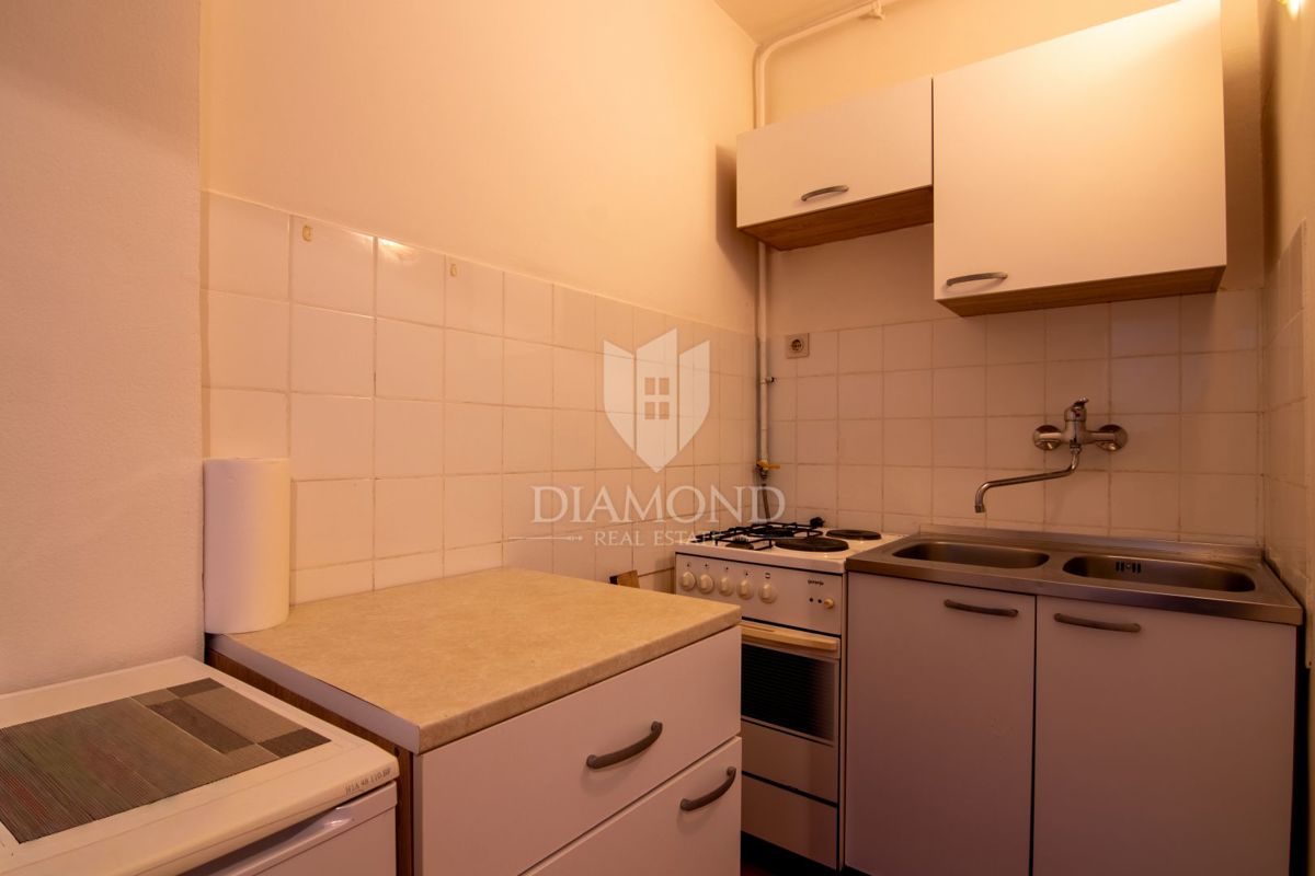 Appartamento Škurinje, Rijeka, 25m2