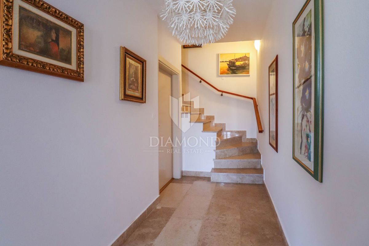 Appartamento da ristrutturare e monolocale vicino al centro di Rovigno