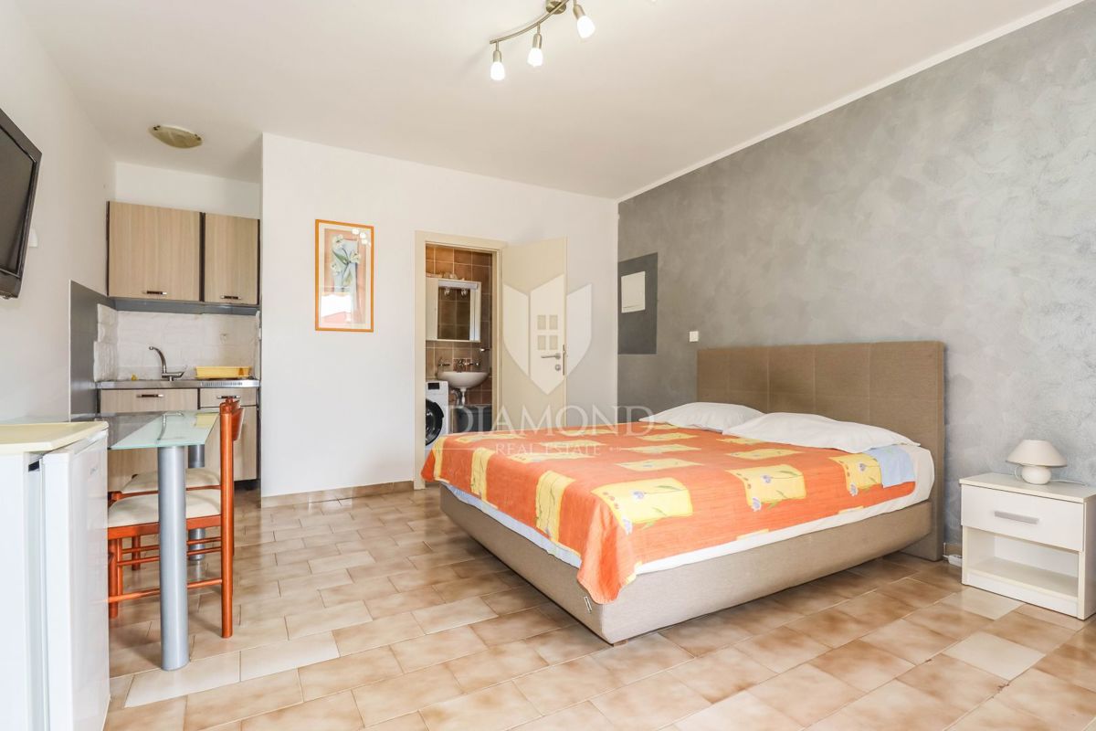 Appartamento da ristrutturare e monolocale vicino al centro di Rovigno