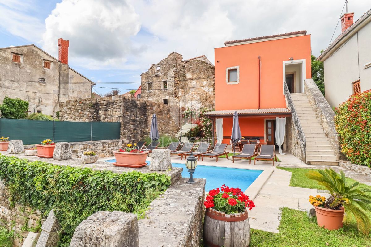 Bella casa con una vista indimenticabile! 