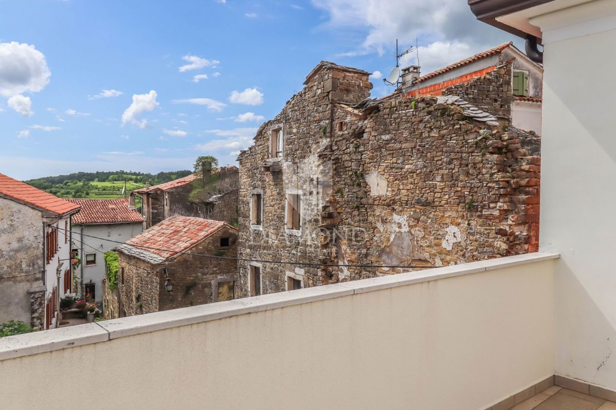 Bella casa con una vista indimenticabile! 