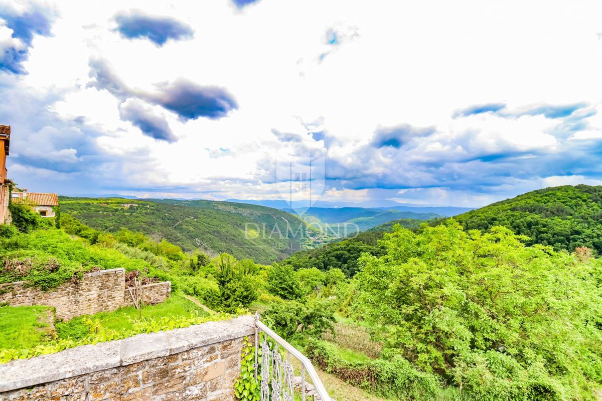 Bella casa con una vista indimenticabile! 