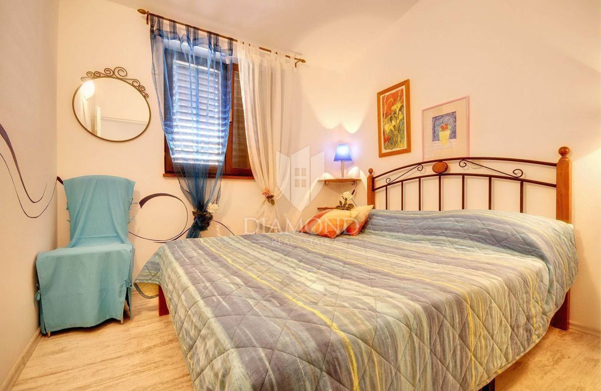 Villa di Lusso in Istria con Ampia Proprietà, Piscina e Massima Privacy!